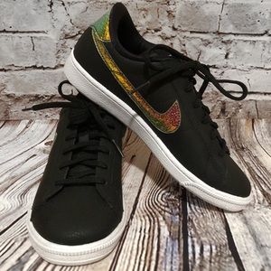 nike black holographic shoes